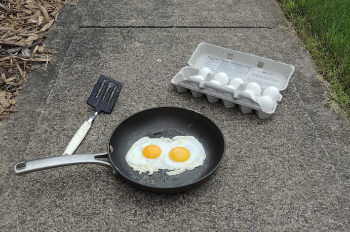 Sidewalk Egg Frying Day