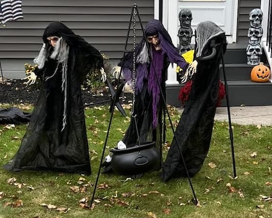 Halloween Witches with Cauldron