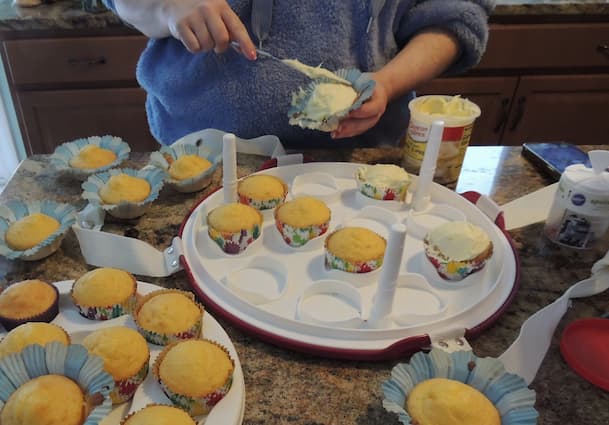 When is National Lemon Cupcake Day? December 15 holiday