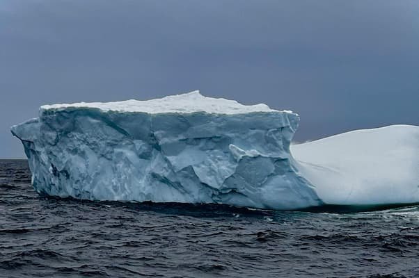 When is Titanic Remembrance Day? April 15 holidays