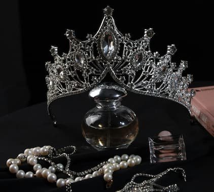 International Tiara Day. May 24 holiday
