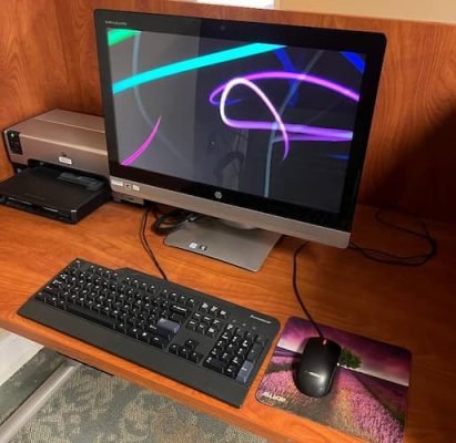 Computer Desktop. When is American Business Women Day? September 22 holidays. When is Mom and Pop Business Owners Day