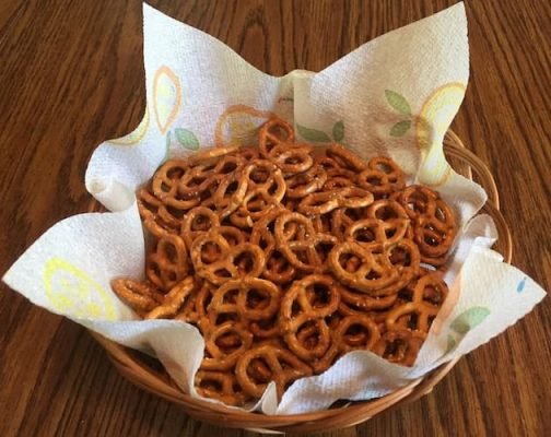 Pretzel Basket
